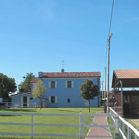 Insolent בית הארחה 3*