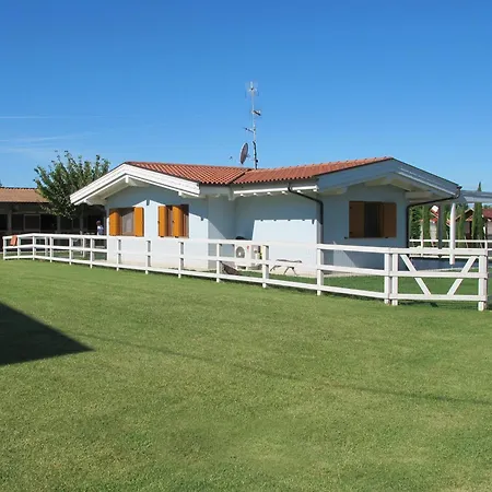 Insolent בית הארחה