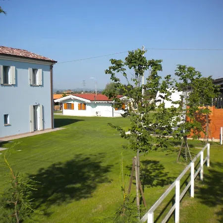 בית הארחה Insolent 3*