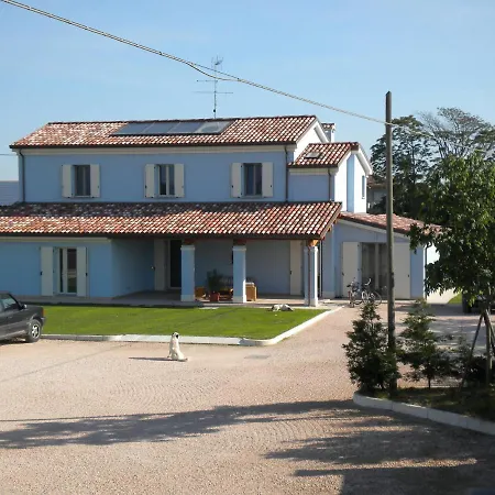 בית הארחה Insolent 3*