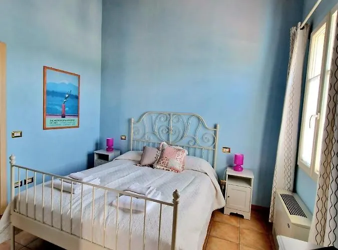 בית הארחה Insolent 3*