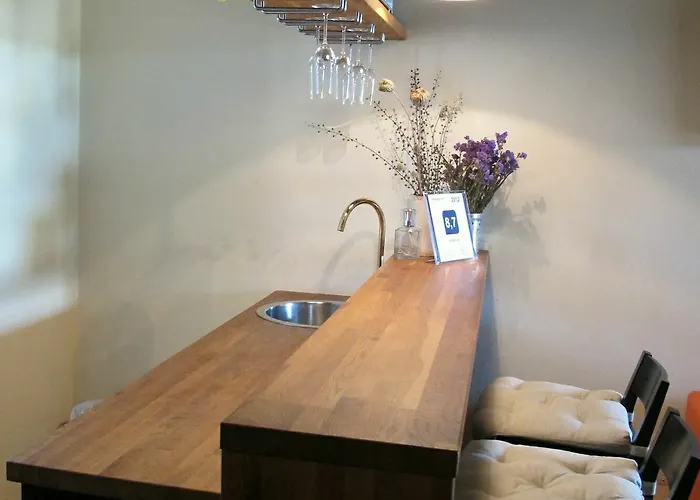 Insolent גאטאו א מארה