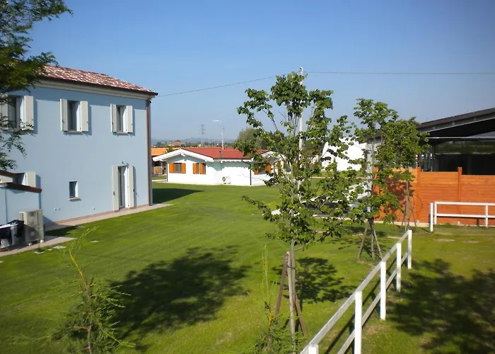 בית הארחה Insolent 3*