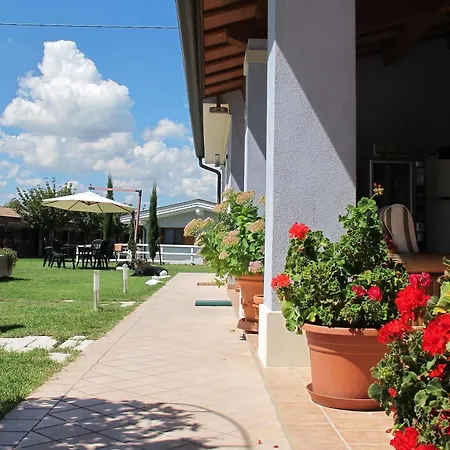 Guest house Insolent