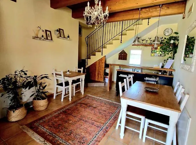 傲慢旅馆 招待所 加提欧马里