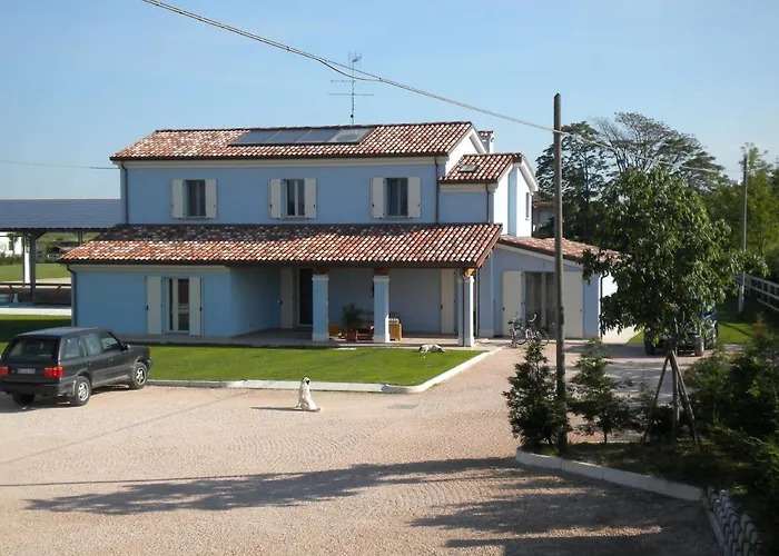 招待所 傲慢旅馆 3*